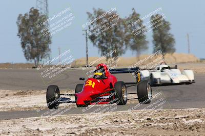 media/May-01-2022-CalClub SCCA (Sun) [[03a481c204]]/Group 6/Qualifying (I5)/